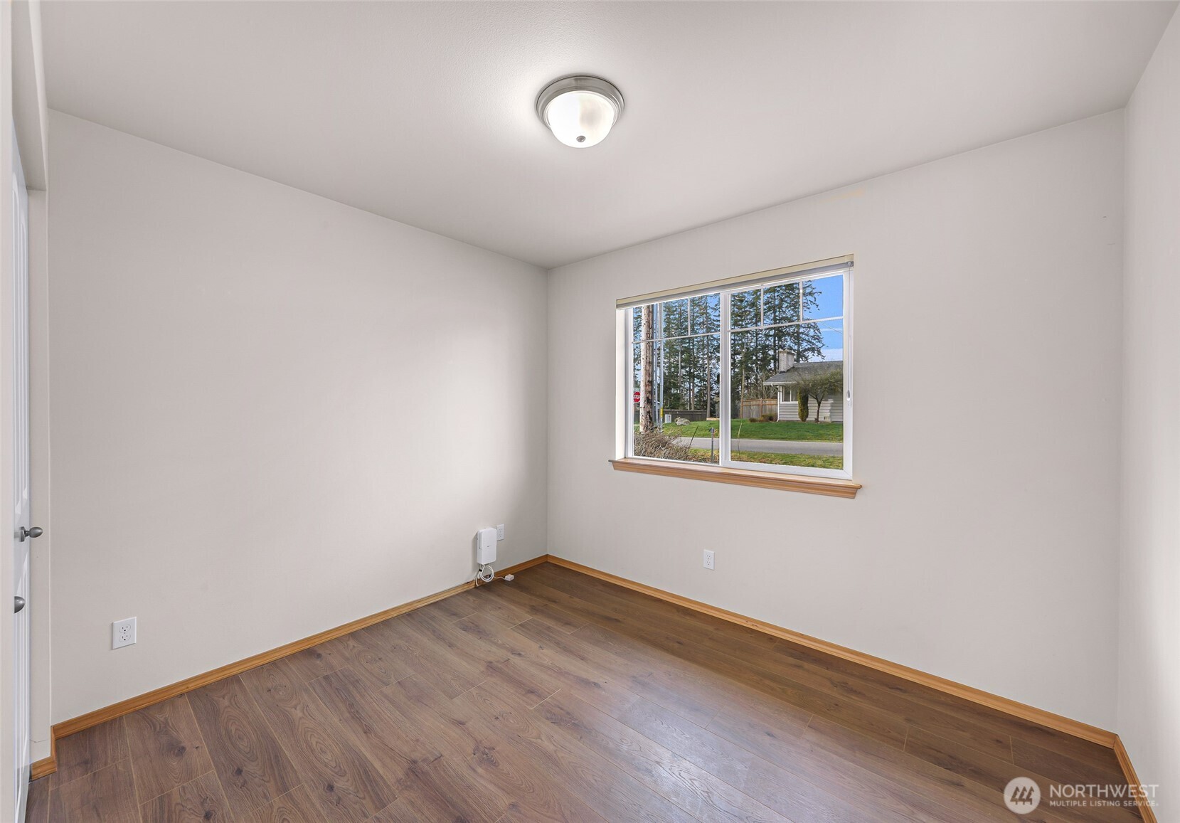 1989 Virginia Avenue , Coupeville, WA 98239