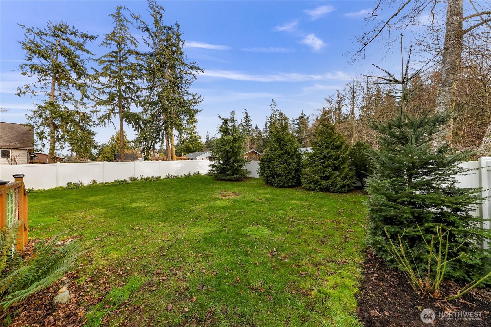 1989 Virginia Avenue , Coupeville, WA 98239