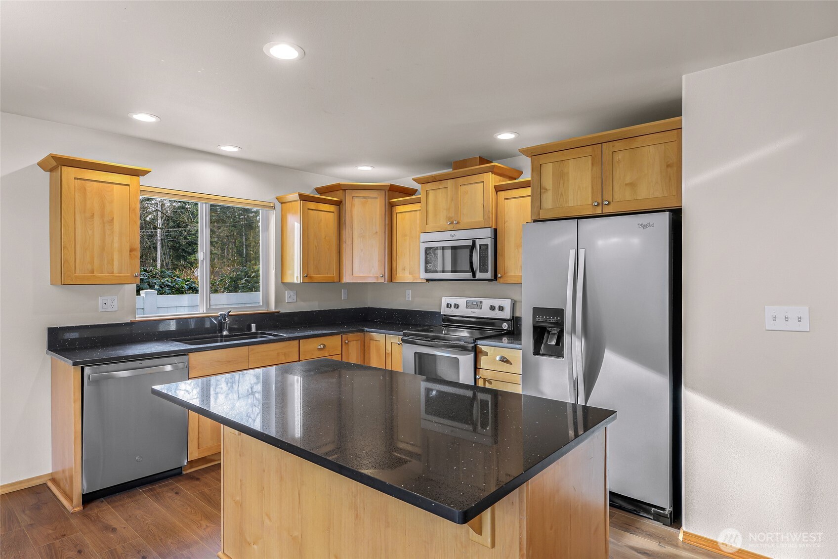 1989 Virginia Avenue , Coupeville, WA 98239