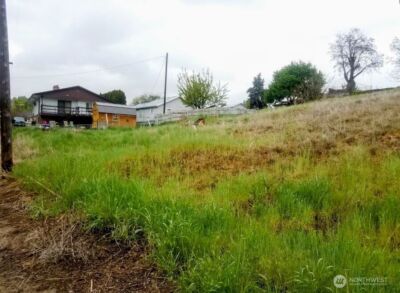 222 Kenwood Street , Omak, WA 98841 - Photo 12