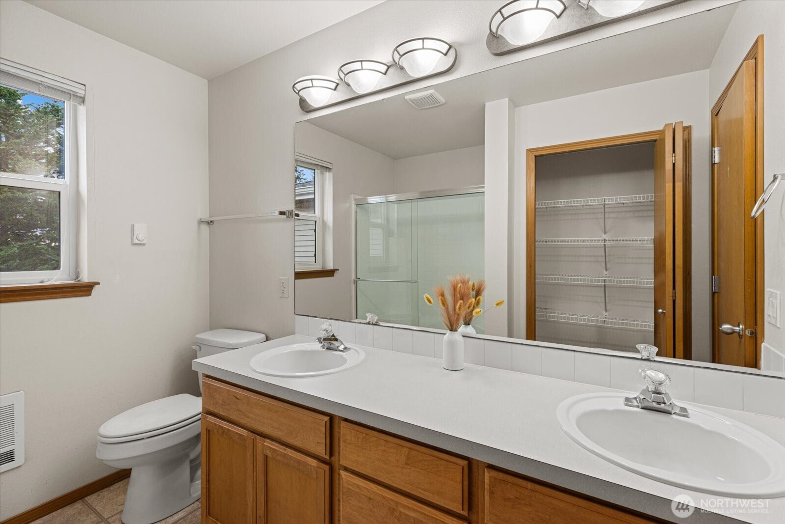 10829 19th Avenue SE #1D, Everett, WA 98208