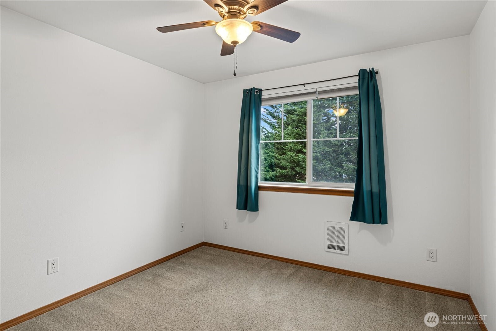 10829 19th Avenue SE #1D, Everett, WA 98208