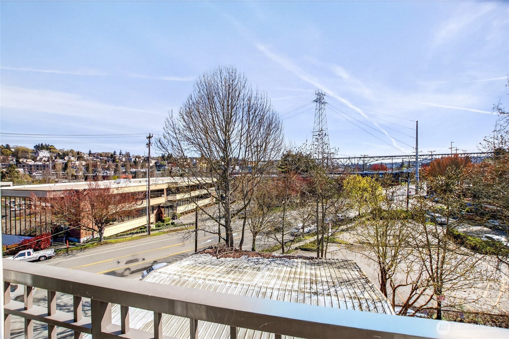 18 Dravus Street #407, Seattle, WA 98109