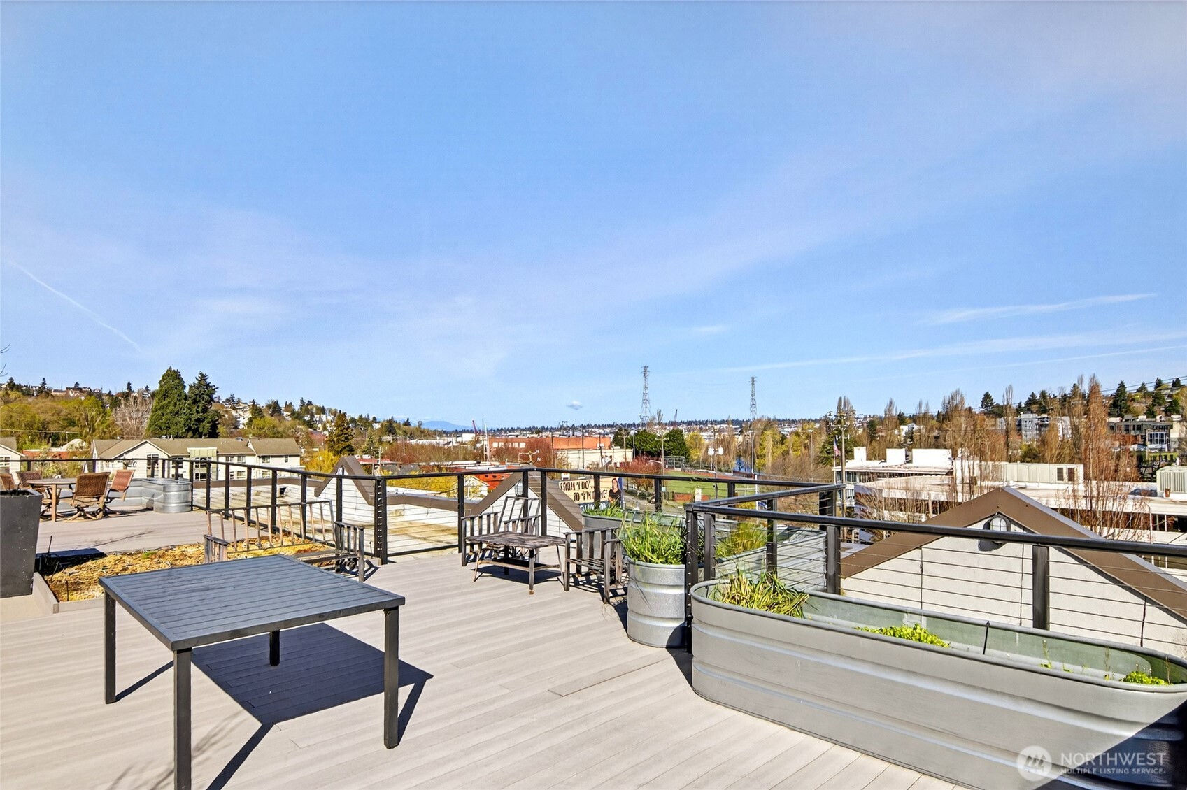 18 Dravus Street #407, Seattle, WA 98109