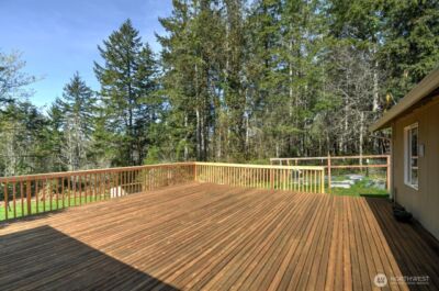 8910 Hunter Point Road NW, Olympia, WA 98502 - Photo 2