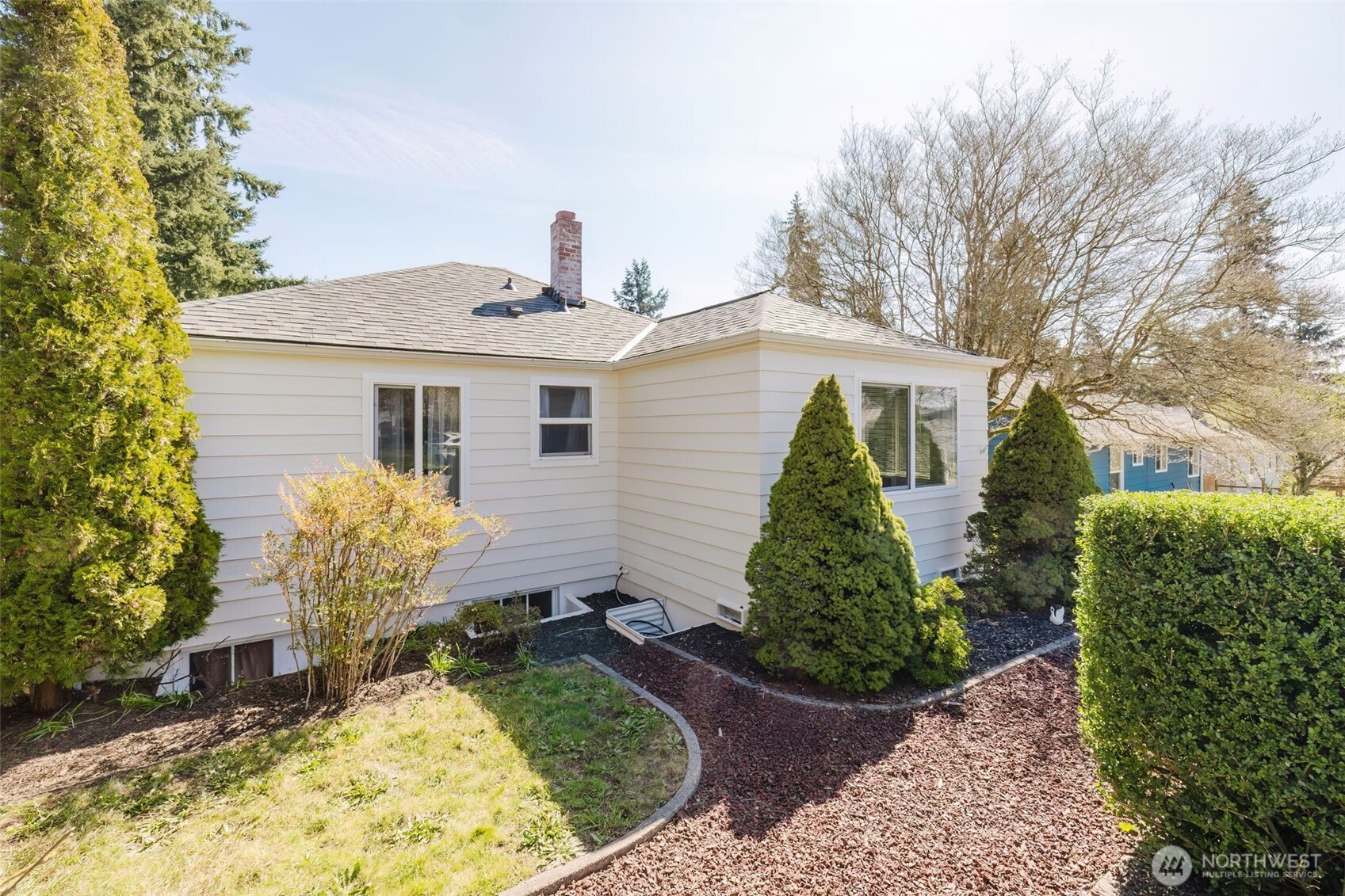 1126 Evans Avenue W, Bremerton, WA 98312