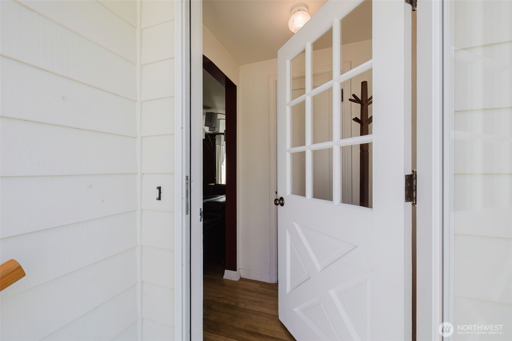 1126 Evans Avenue W, Bremerton, WA 98312