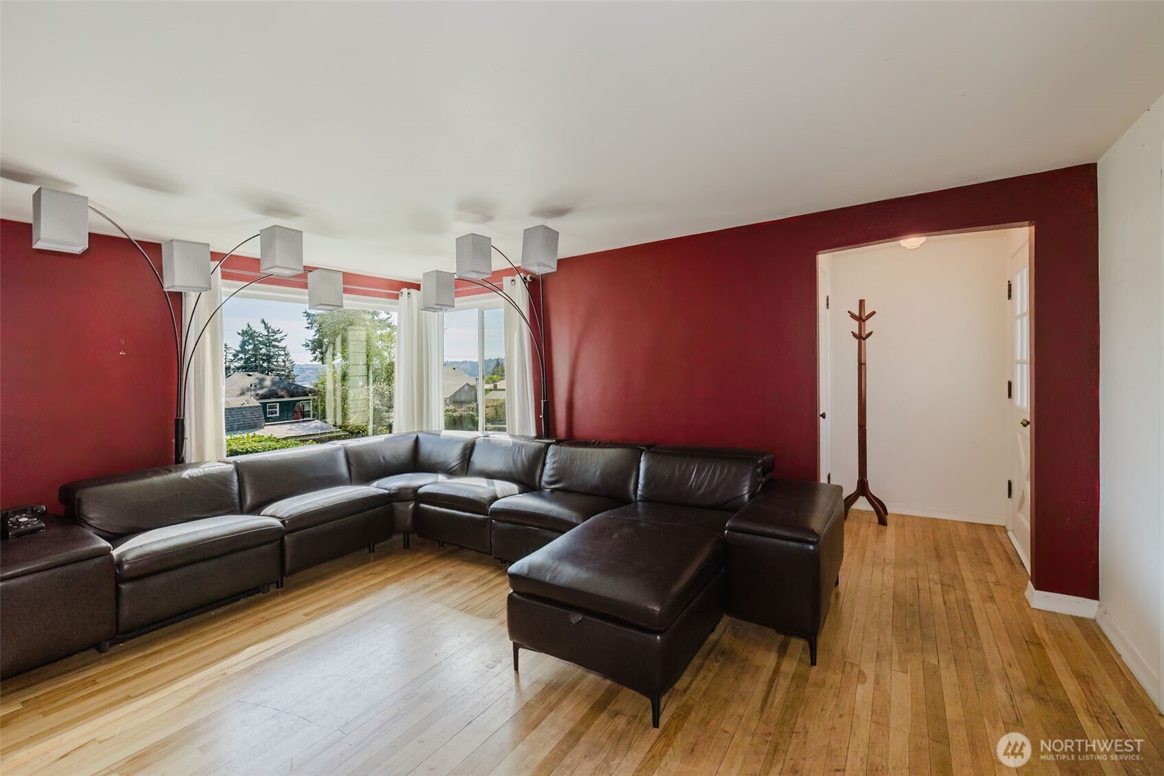 1126 Evans Avenue W, Bremerton, WA 98312