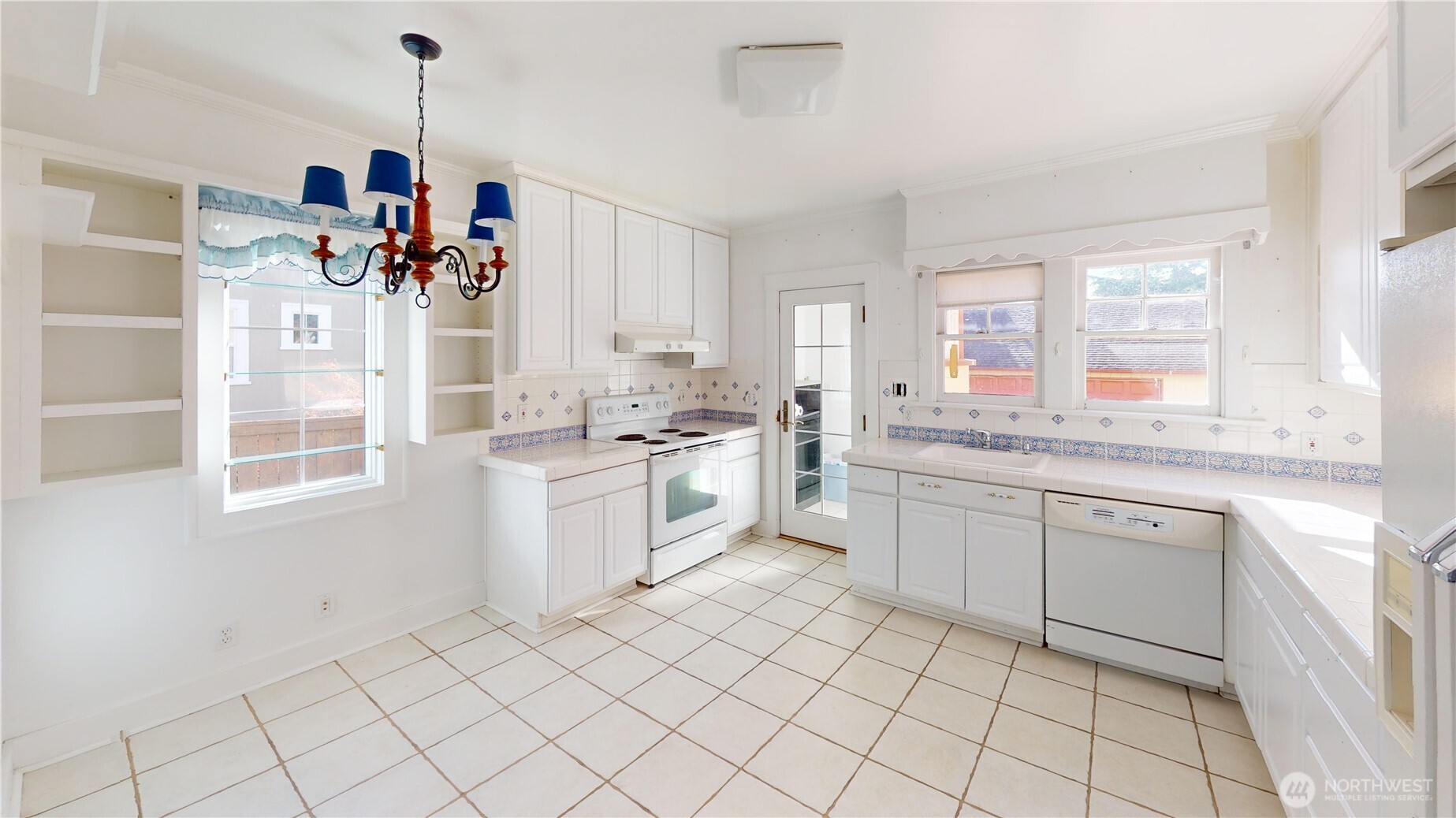 4508 N Verde Street , Tacoma, WA 98407