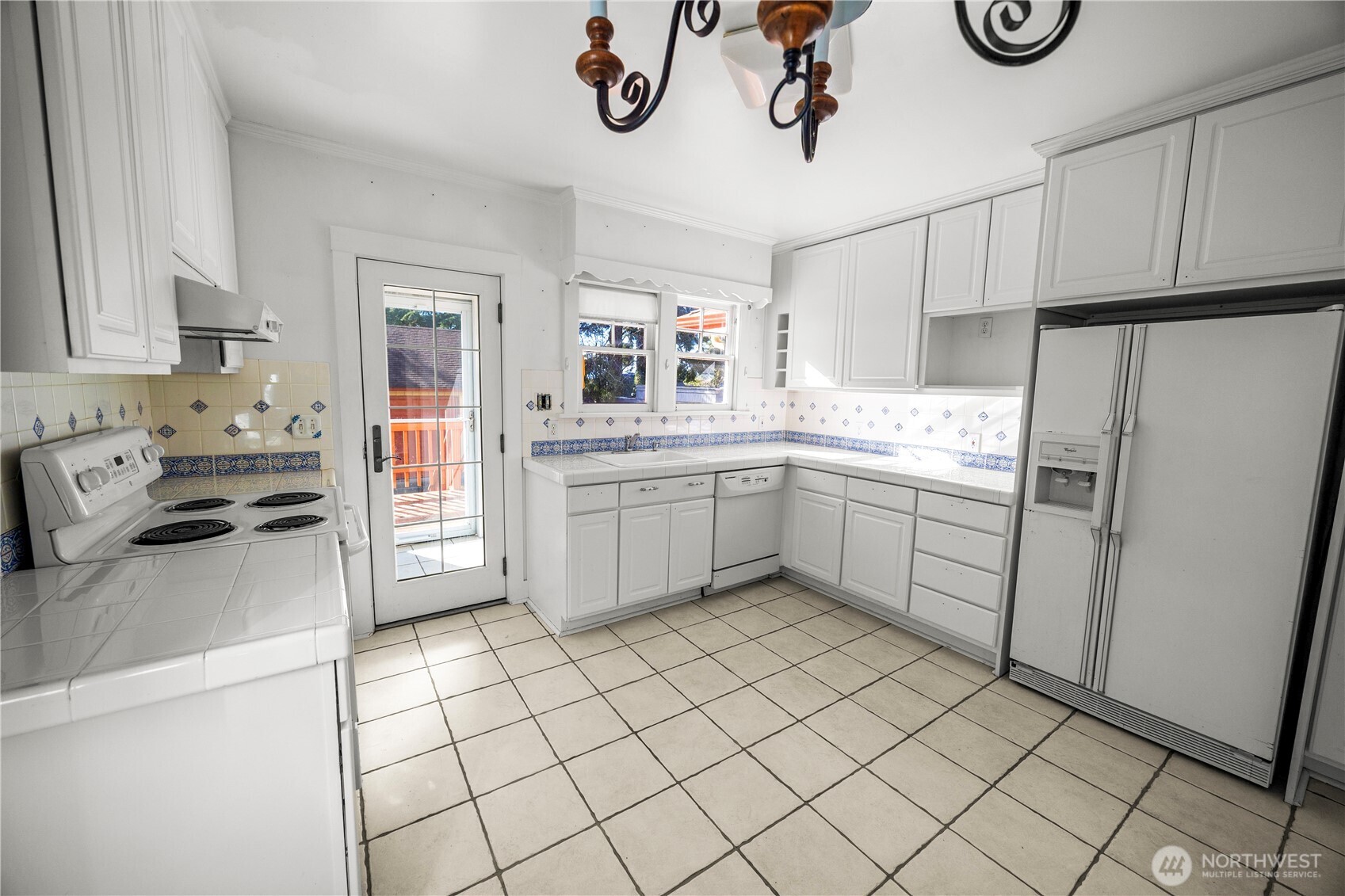 4508 N Verde Street , Tacoma, WA 98407