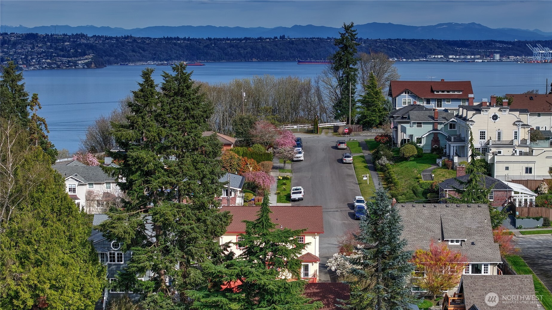 4508 N Verde Street , Tacoma, WA 98407