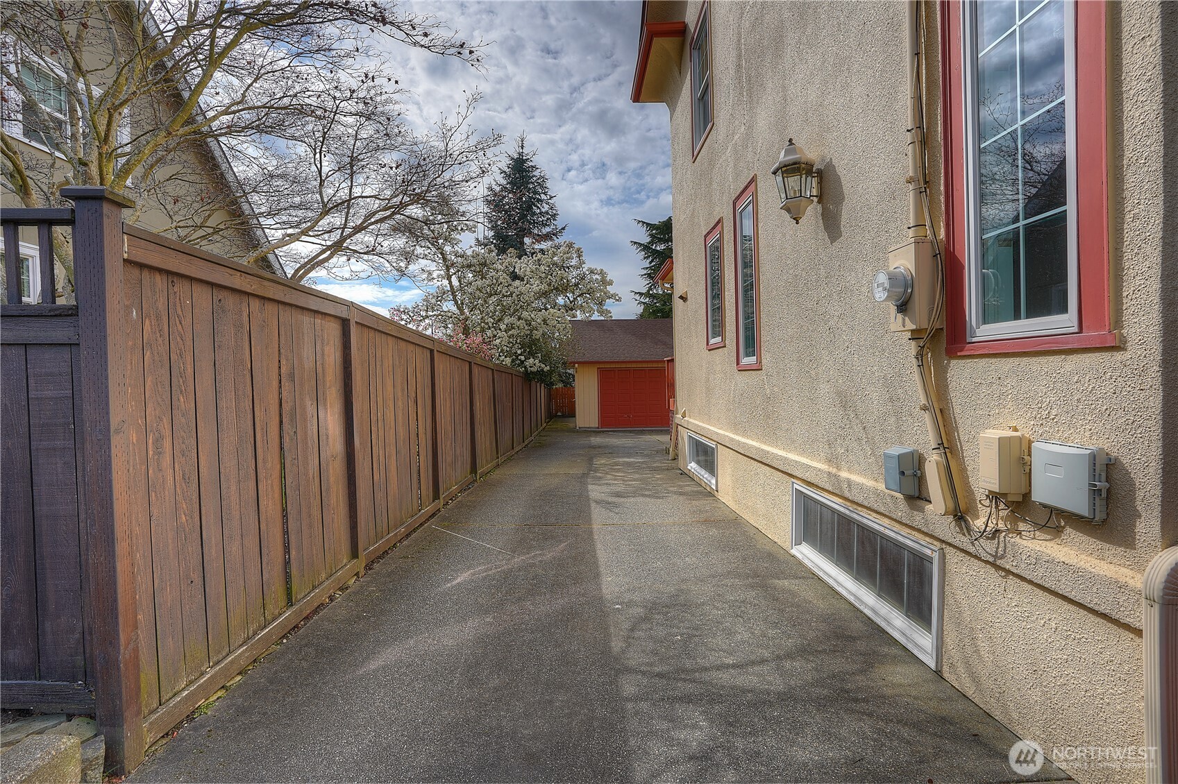 4508 N Verde Street , Tacoma, WA 98407