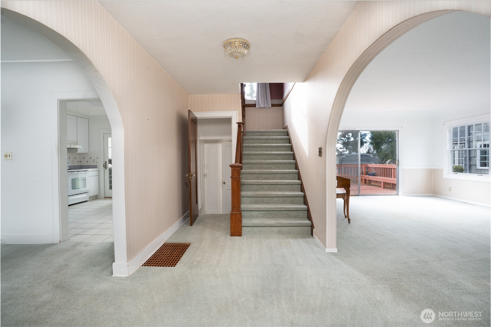 4508 N Verde Street , Tacoma, WA 98407