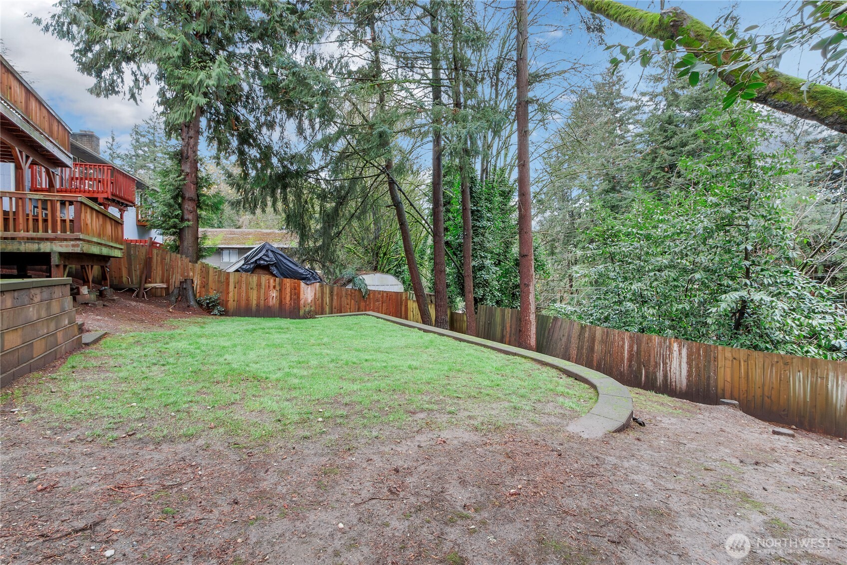 30331 9th Avenue S, Federal Way, WA 98003