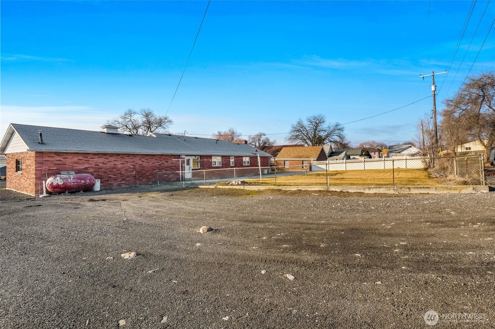 319 E 3rd Street , Lind, WA 99341