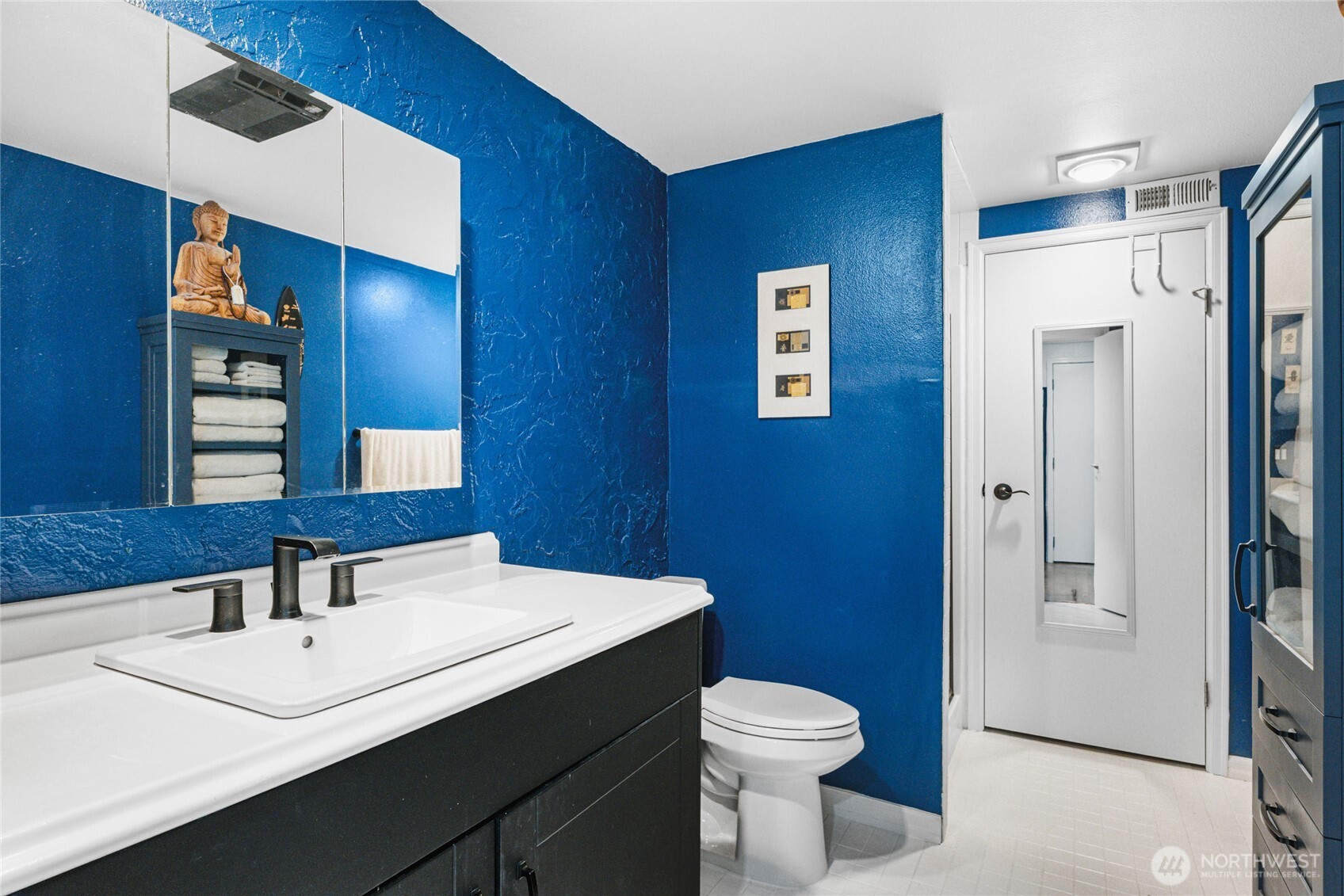 2781 Chambers Point Court , Steilacoom, WA 98388