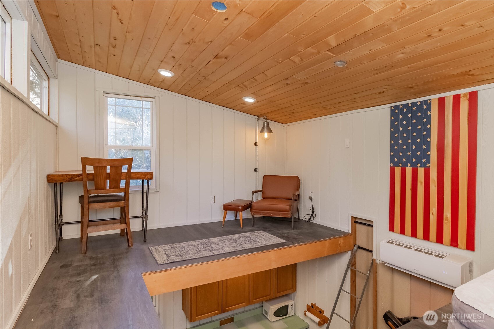 826 E Herron Blvd NW , Lakebay, WA 98349