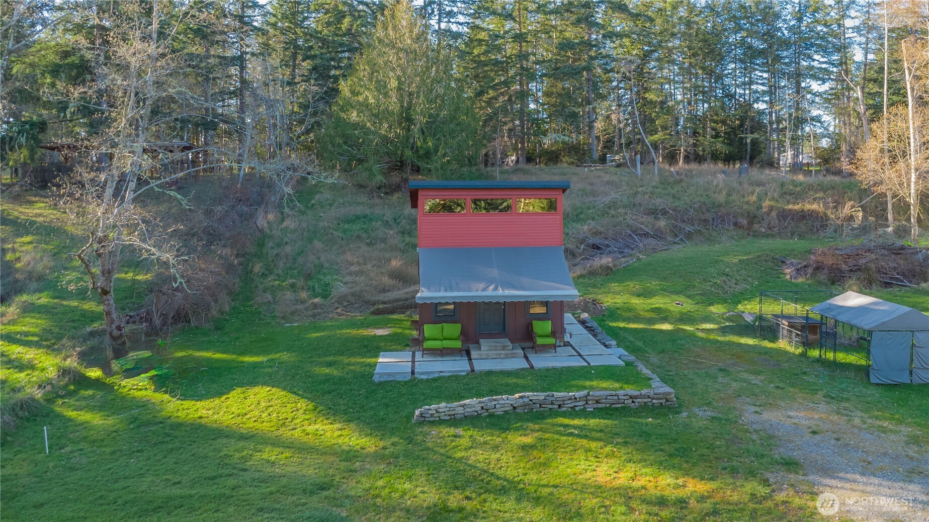 826 E Herron Blvd NW , Lakebay, WA 98349