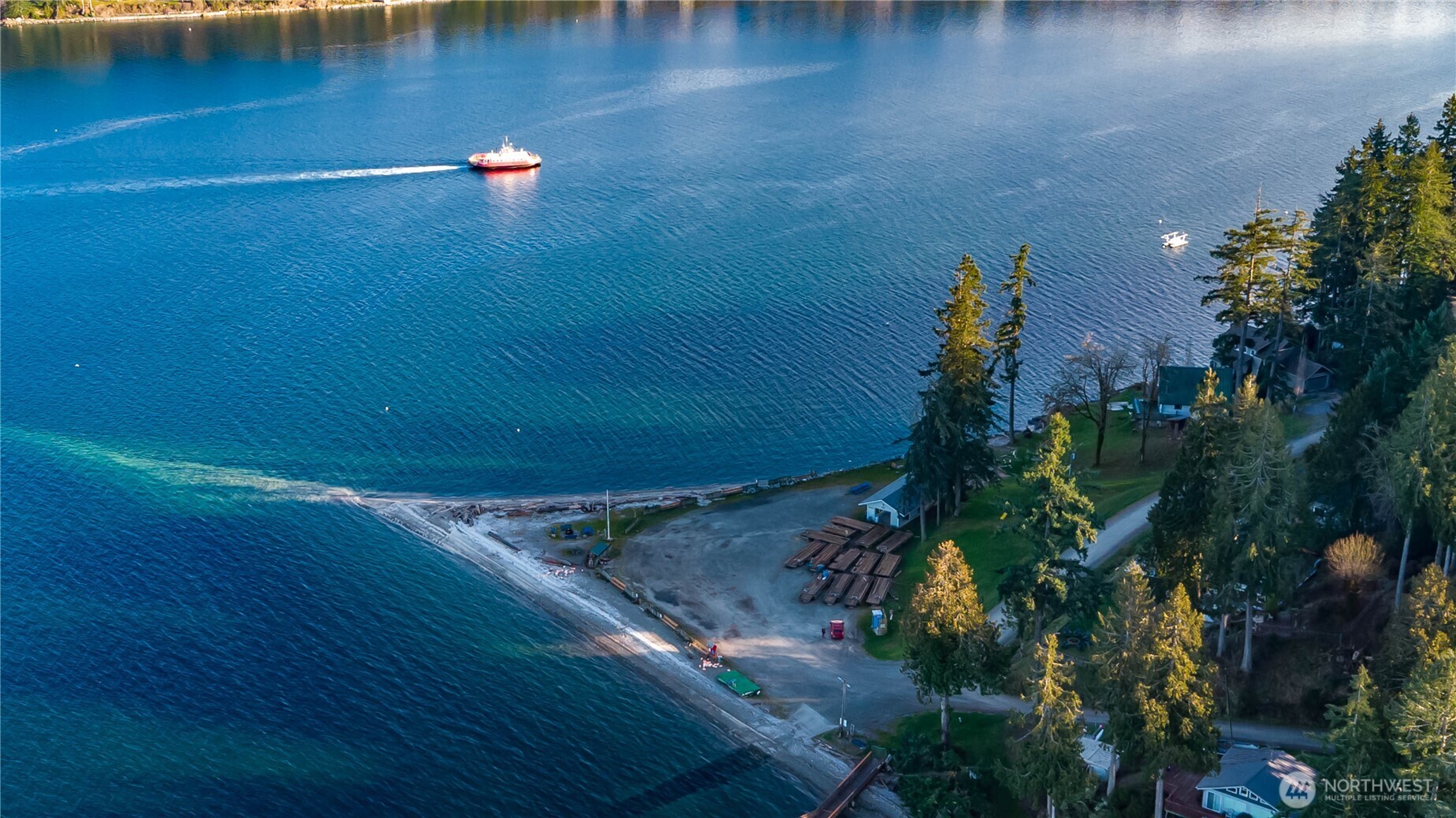 826 E Herron Blvd NW , Lakebay, WA 98349