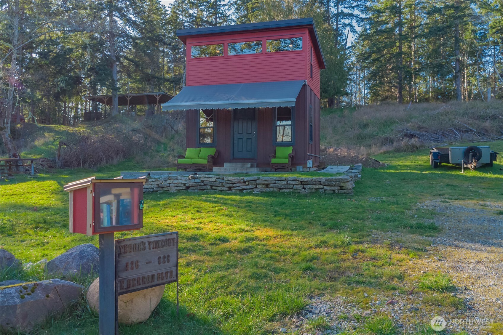 826 E Herron Blvd NW , Lakebay, WA 98349