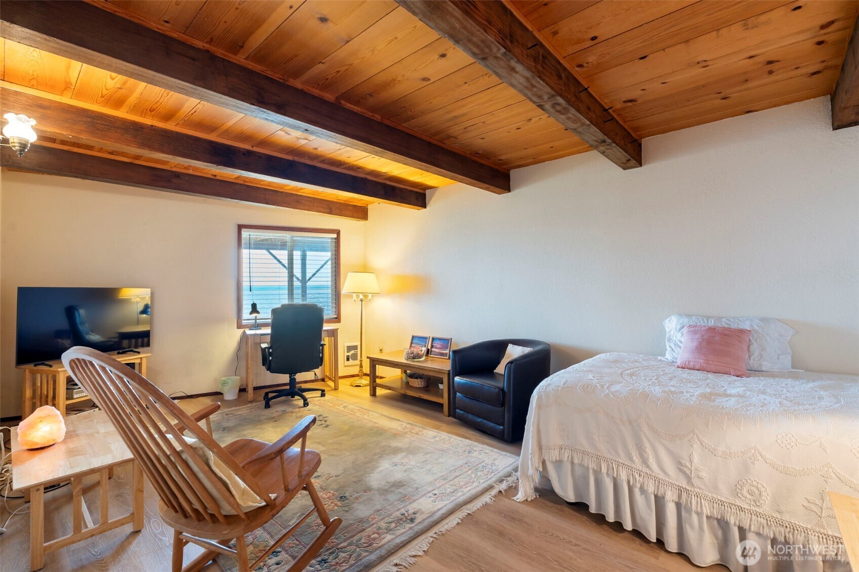 326 Harbor View Loop SE, Ocean Shores, WA 98569