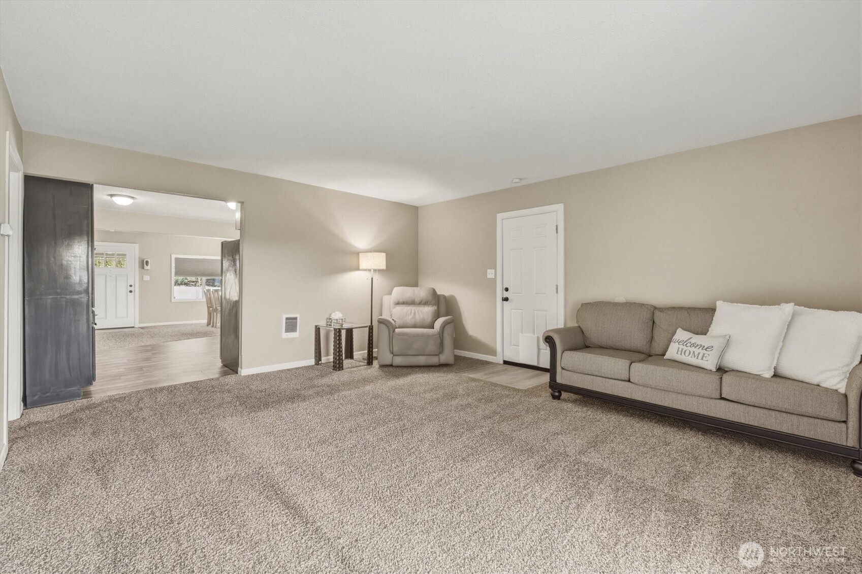 3805 Pacific Way , Longview, WA 98632