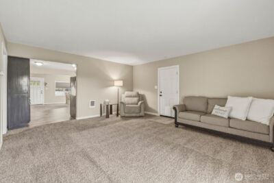 3805 Pacific Way , Longview, WA 98632 - Photo 16