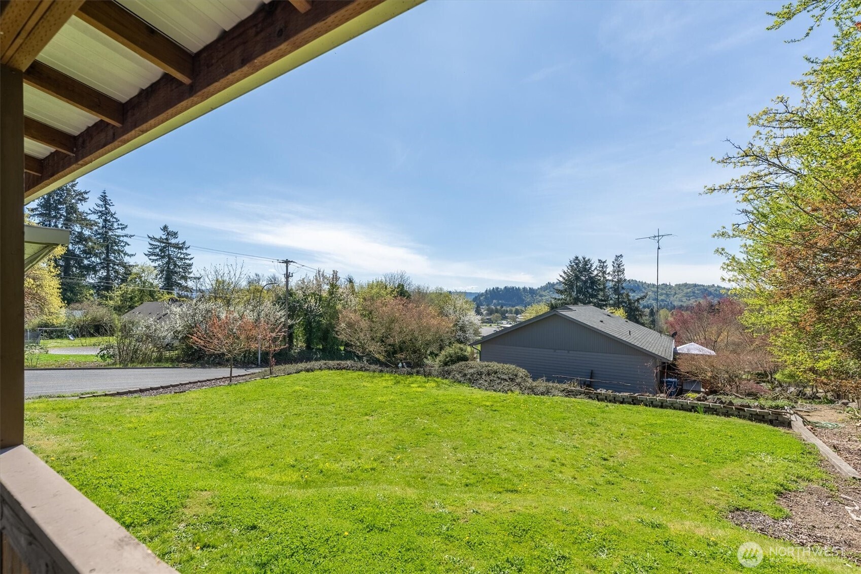 3805 Pacific Way , Longview, WA 98632