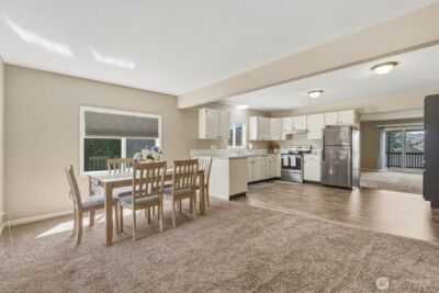 3805 Pacific Way , Longview, WA 98632 - Photo 9