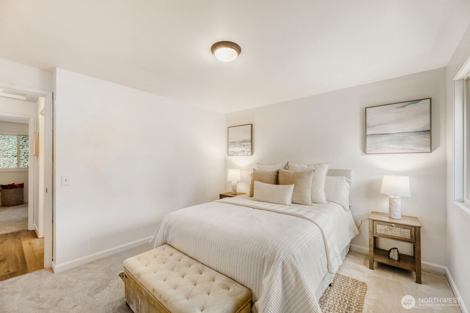 22906 Edmonds Way #10, Edmonds, WA 98020