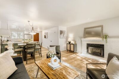 22906 Edmonds Way #10, Edmonds, WA 98020 - Photo 6