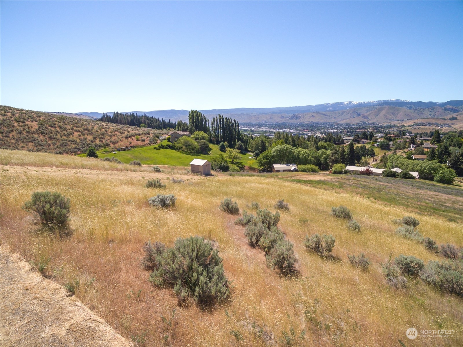 3621 McMullan Road , Wenatchee, WA 98801