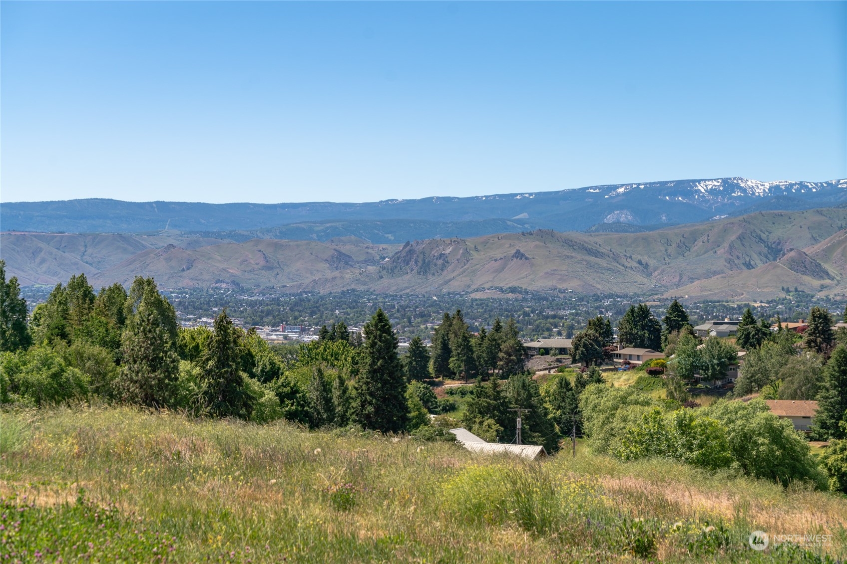 3621 McMullan Road , Wenatchee, WA 98801