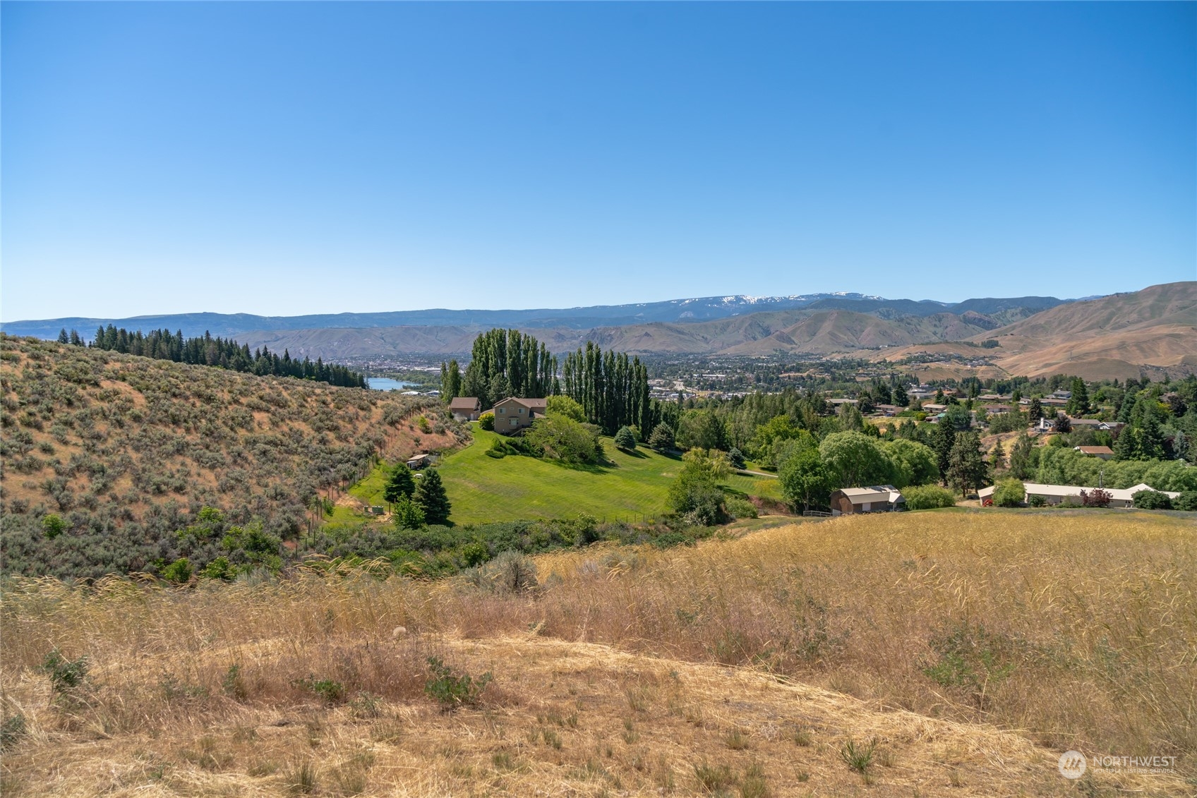 3621 McMullan Road , Wenatchee, WA 98801
