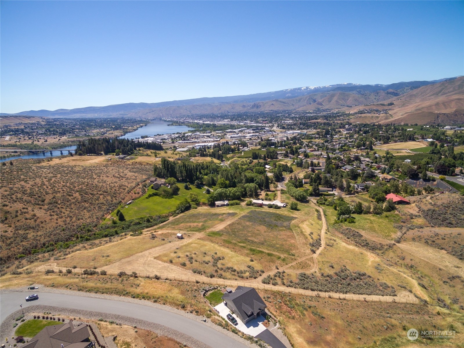 3621 McMullan Road , Wenatchee, WA 98801