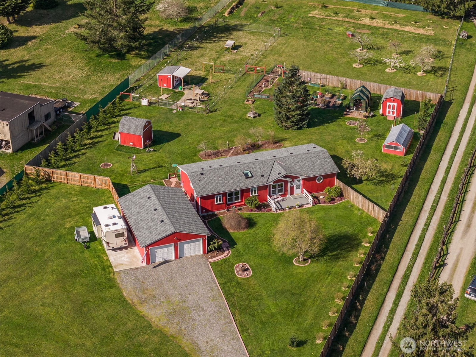 571 Lewis Road , Port Angeles, WA 98362