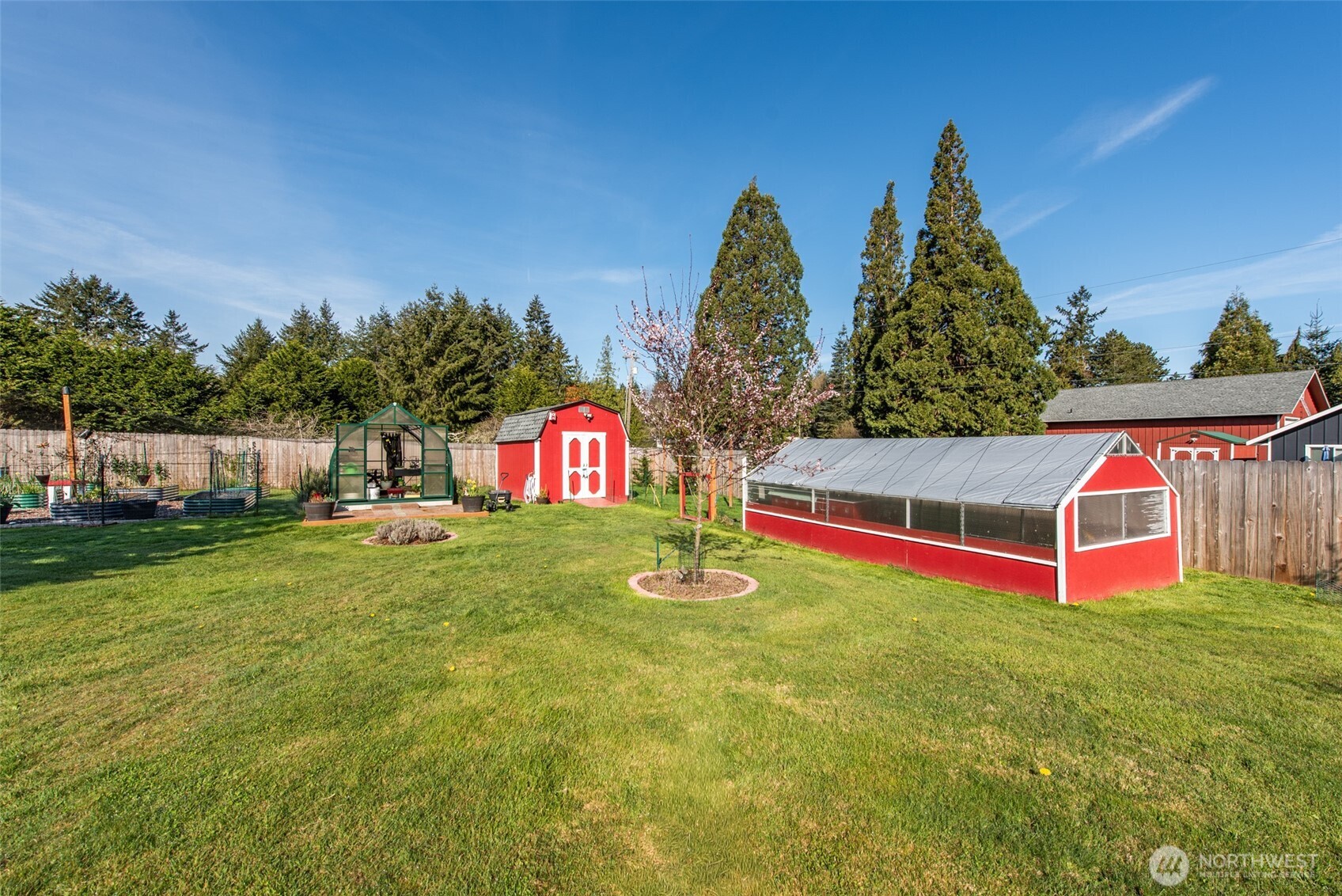 571 Lewis Road , Port Angeles, WA 98362