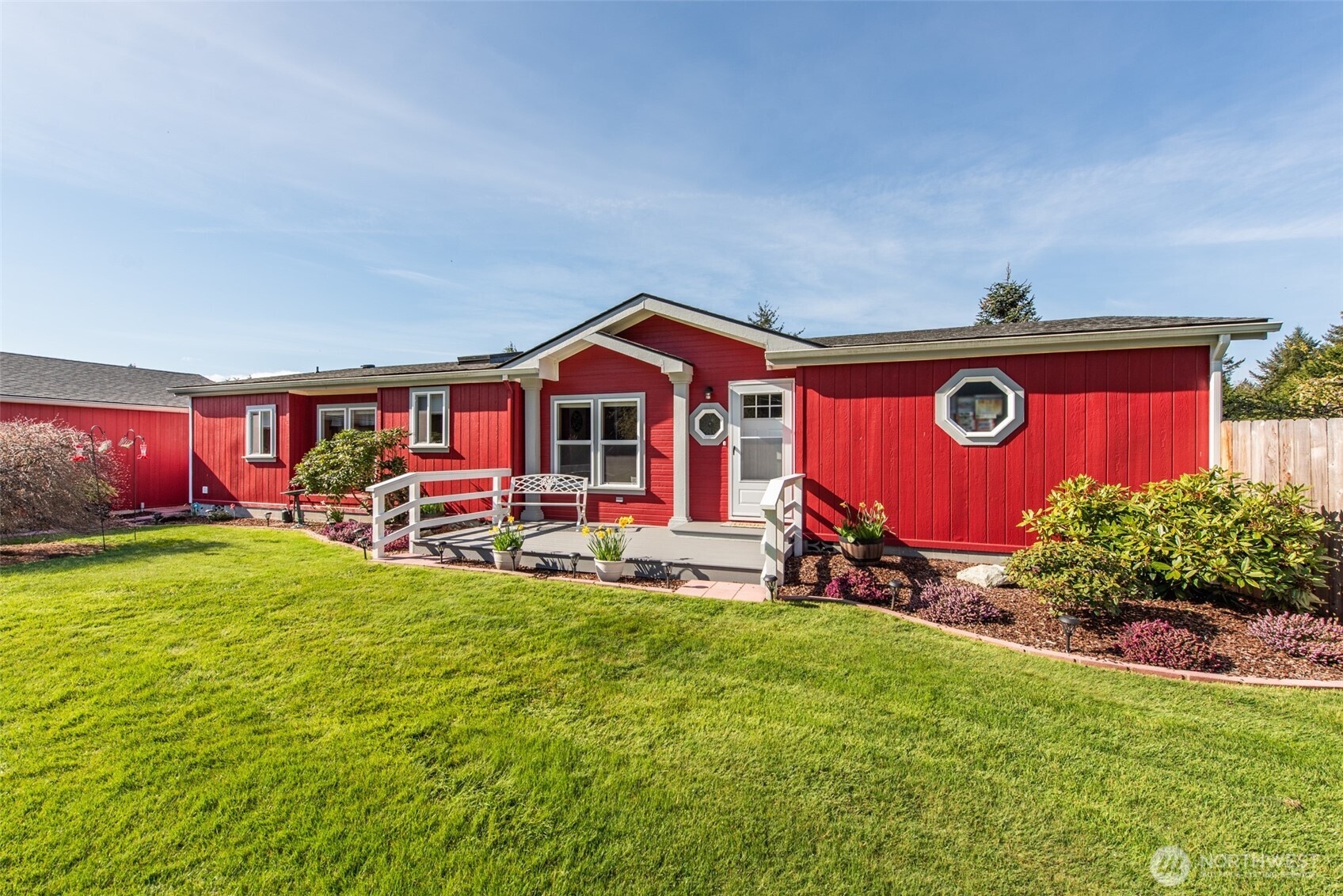 571 Lewis Road , Port Angeles, WA 98362