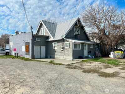 19 Main Street S, Omak, WA 98841 - Photo 4