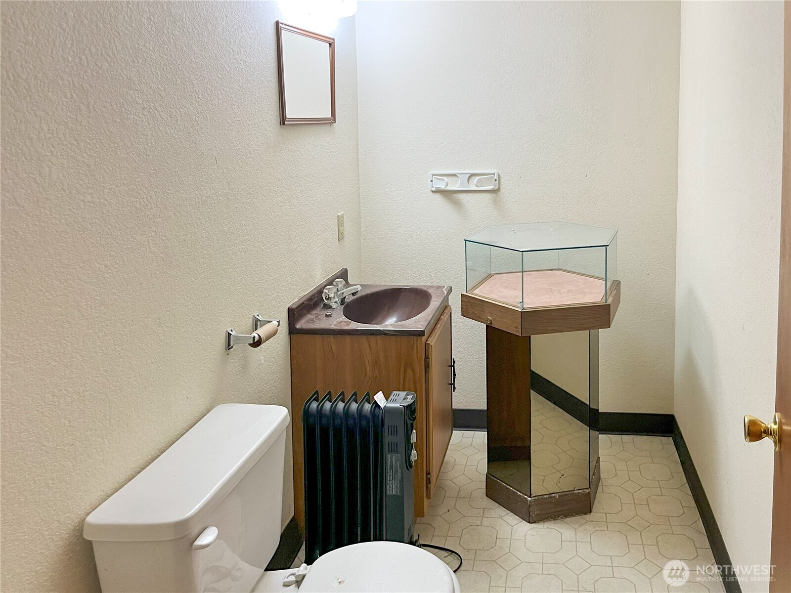 25 Main Street S, Omak, WA 98841