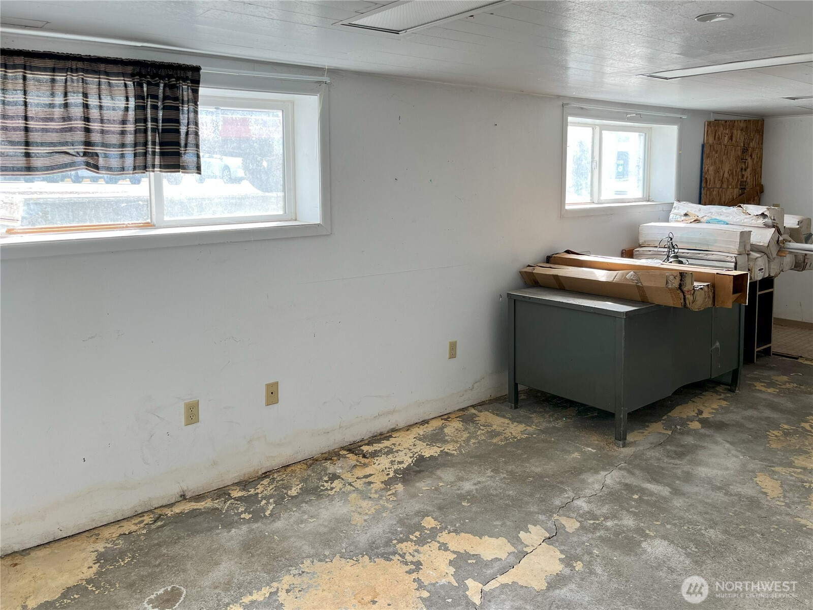 25 Main Street S, Omak, WA 98841