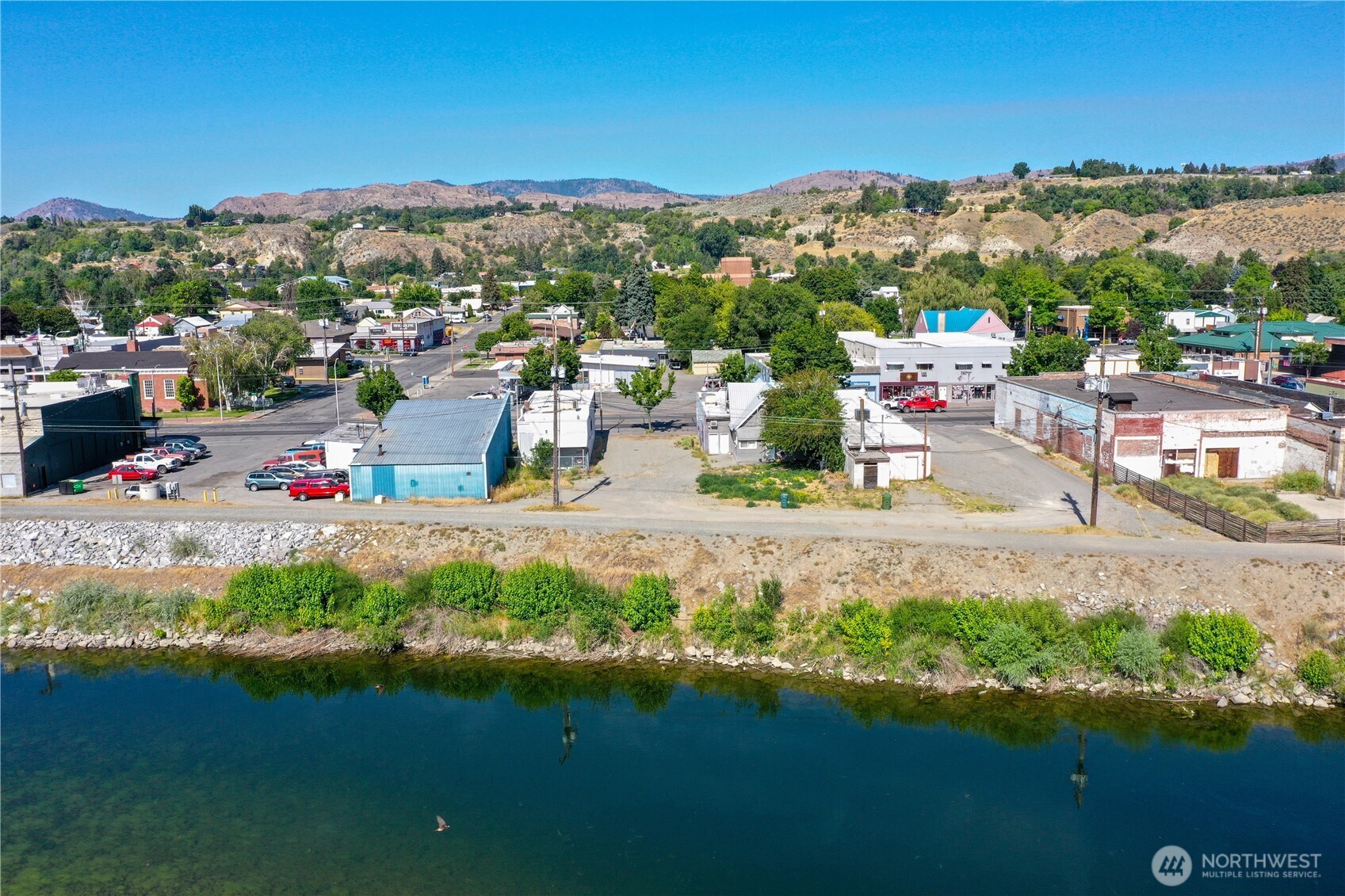 25 Main Street S, Omak, WA 98841