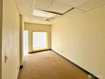 25 Main Street S, Omak, WA 98841 - Photo 6