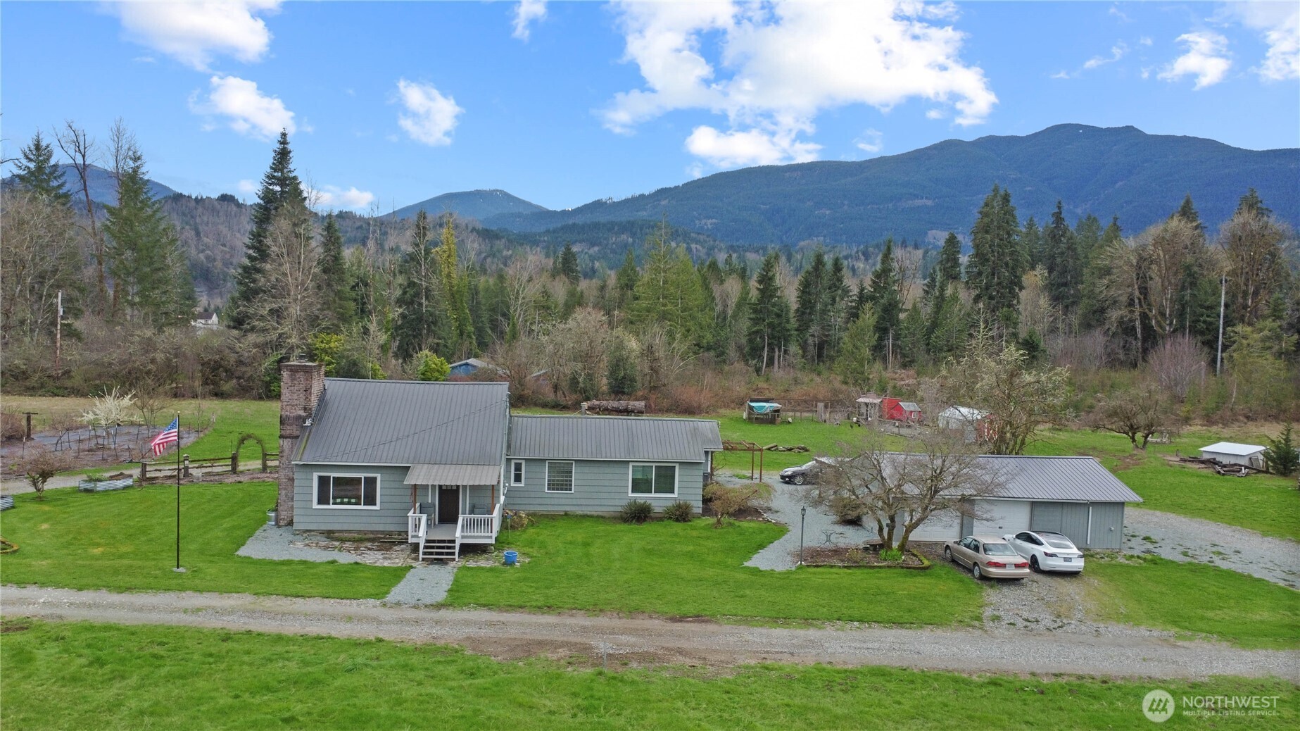 9040 Thunderbird Lane , Concrete, WA 98237