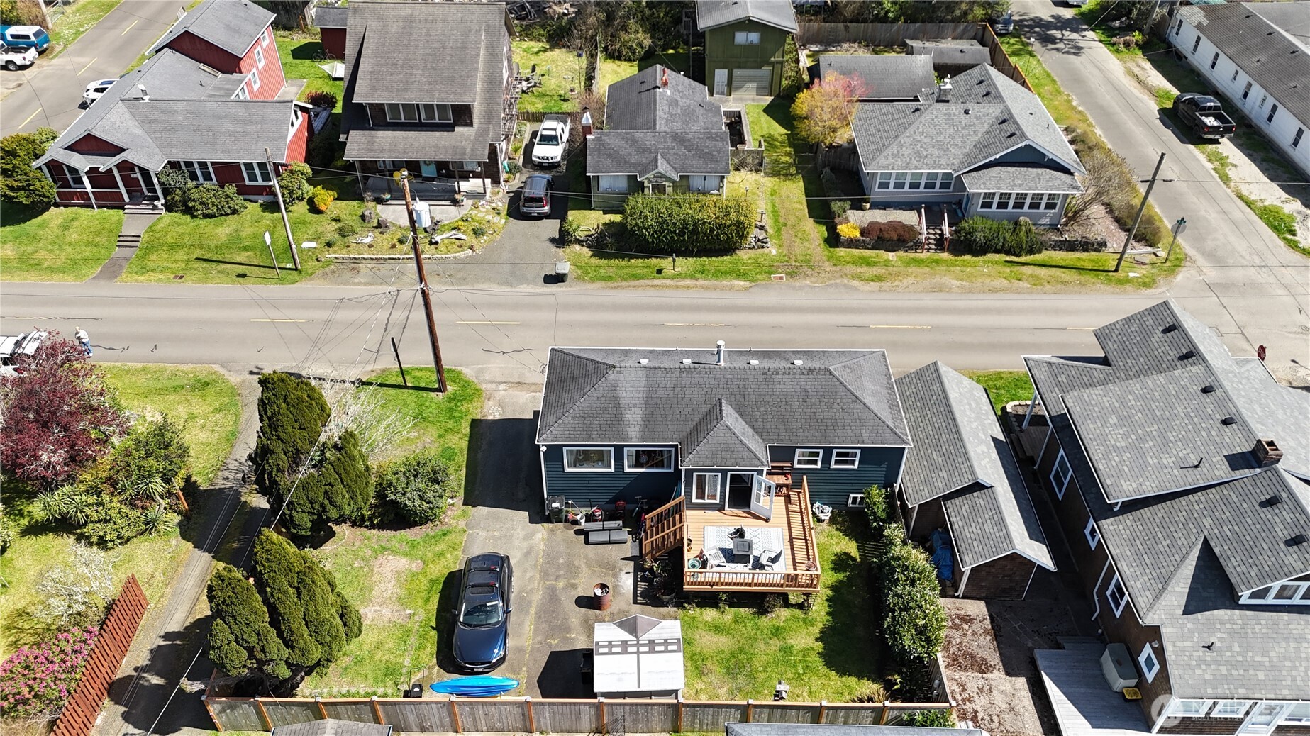 1911 Ocean Beach Boulevard S, Long Beach, WA 98631