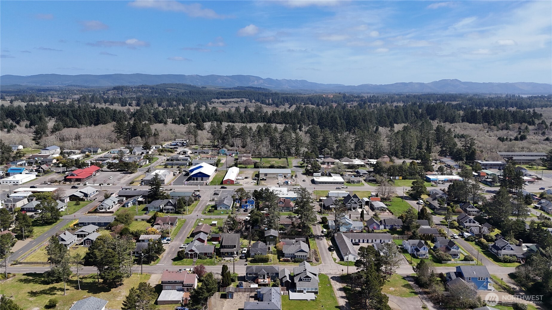 1911 Ocean Beach Boulevard S, Long Beach, WA 98631