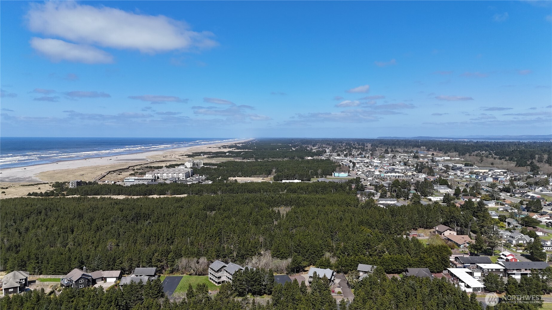 1911 Ocean Beach Boulevard S, Long Beach, WA 98631