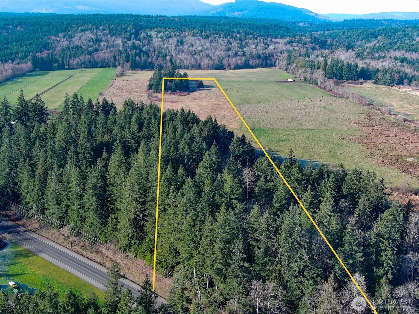 5662 Center Road , Chimacum, WA 98325
