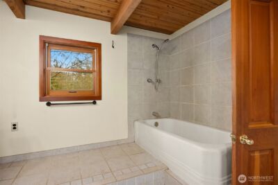 5790 NE Old Mill Road , Bainbridge Island, WA 98110 - Photo 18