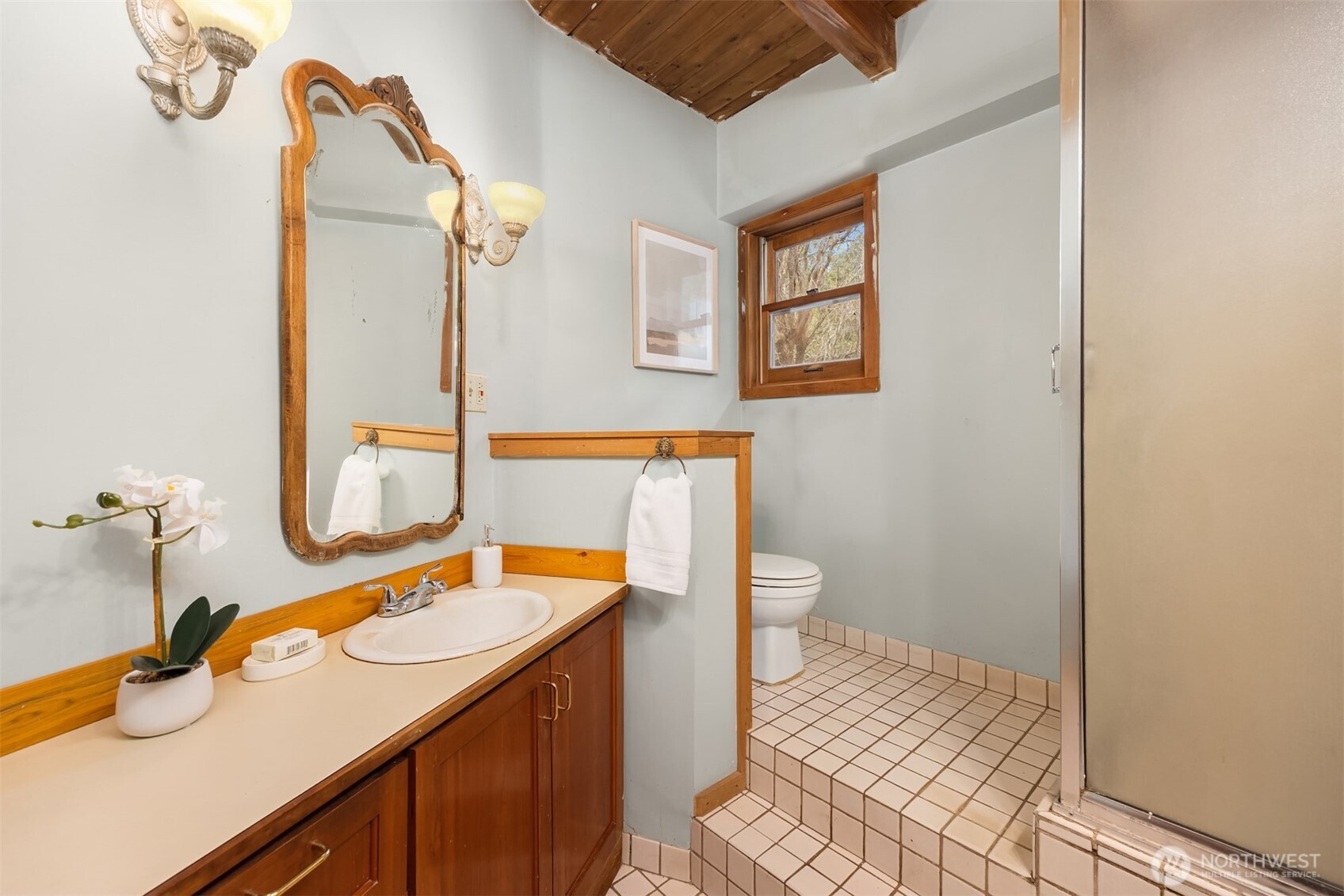 5790 NE Old Mill Road , Bainbridge Island, WA 98110